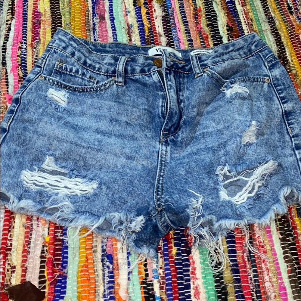 Beach ripped denim shorts